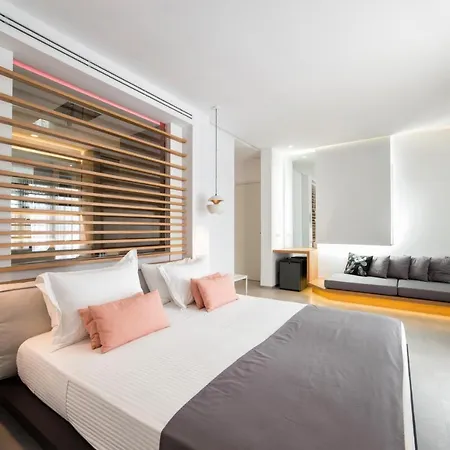 Agnanti & Otel Páros